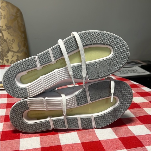 On Running White and Gray Sneakers - Picture 7 of 7